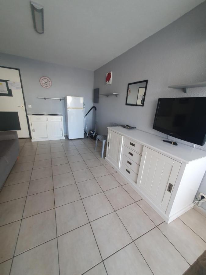 Apartment A Deux Pas De La Marseillan (Herault)